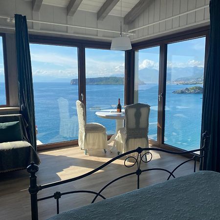 B&B Villa La Petra 圣尼科拉阿尔切拉 外观 照片