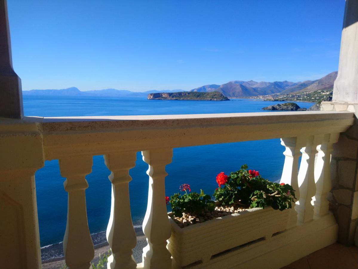 B&B Villa La Petra 圣尼科拉阿尔切拉 外观 照片