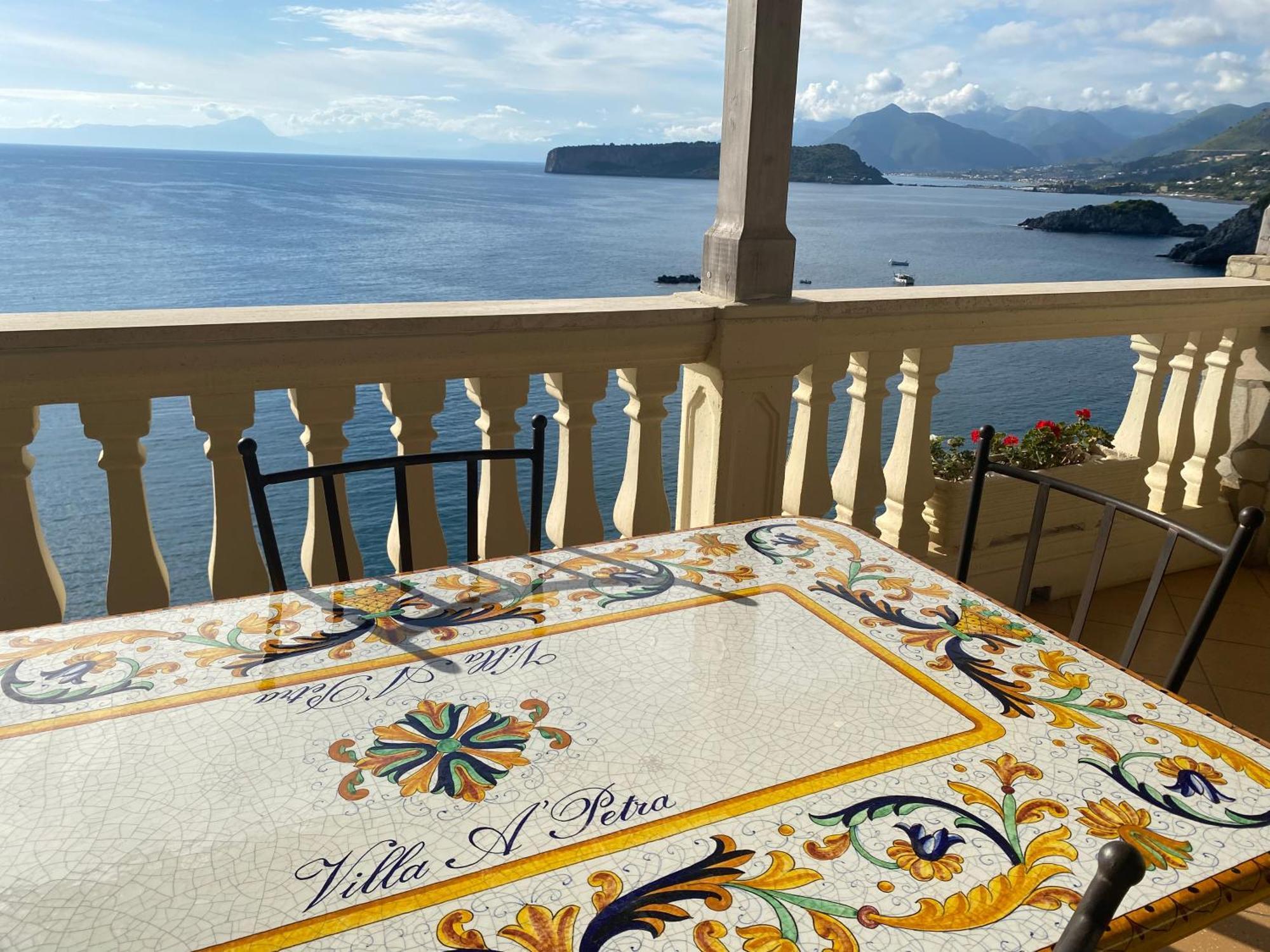 B&B Villa La Petra 圣尼科拉阿尔切拉 外观 照片